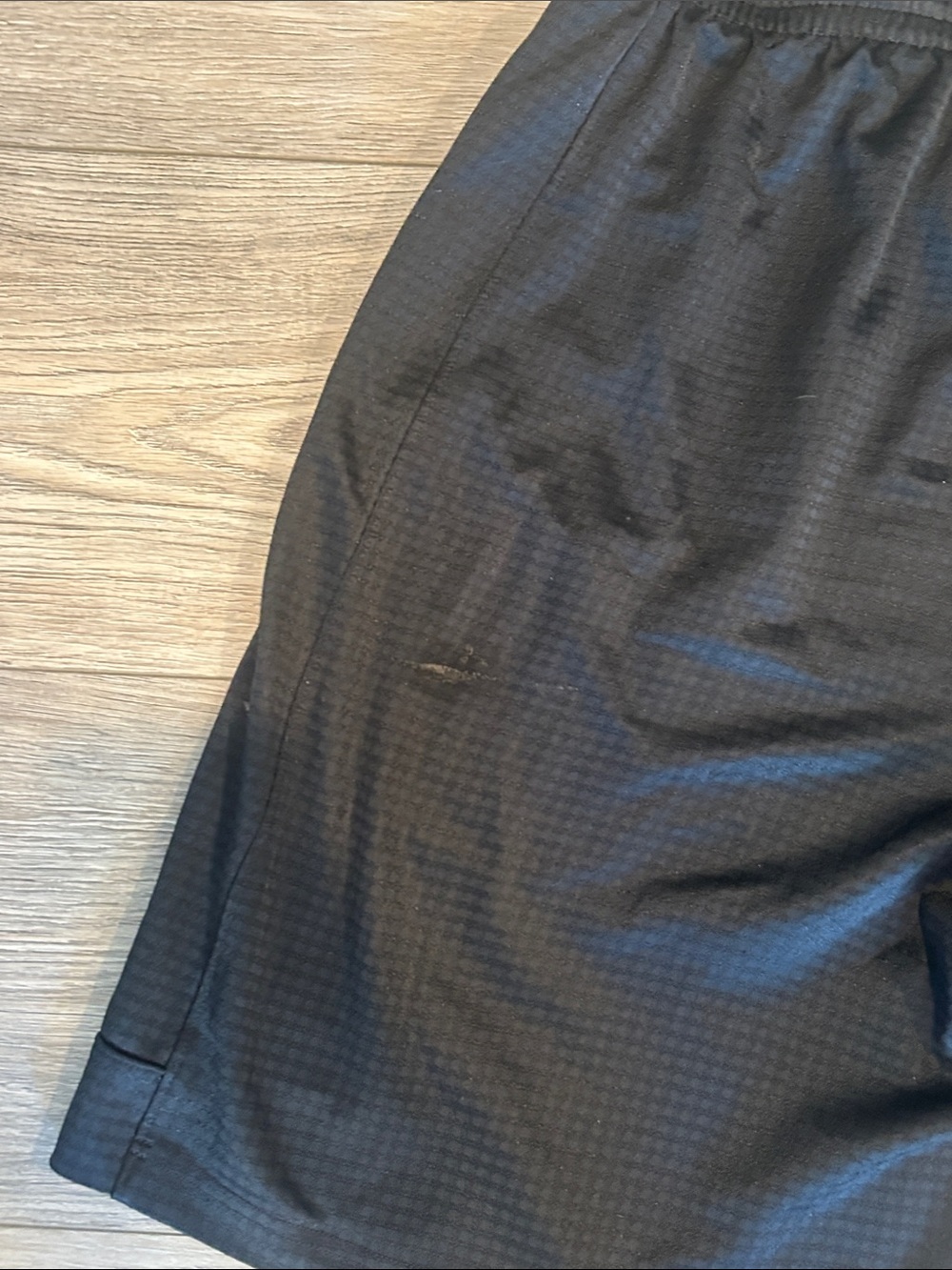 Nike Men’s Black Athletic Shorts with Neon Yellow Drawstring Size Large - Picture 5 of 7